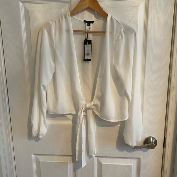 BNWT Tie up blouse - Picture 1 of 2